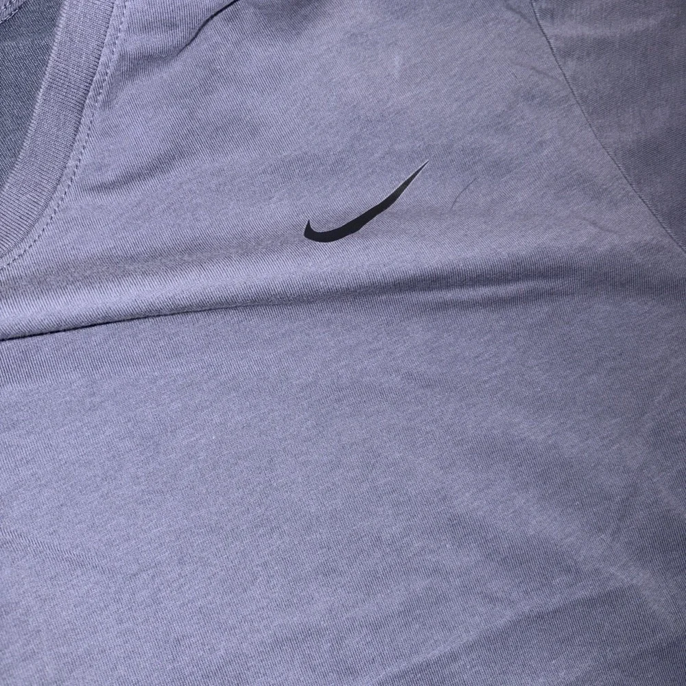 Nike Short Sleeve Dri Fit Shirt- 2XL Grey